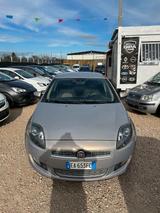 Fiat Bravo 1.6 MJT 120 CV DPF Dynamic - Fiat Bravo Dynamic mit Diesel-Antrieb