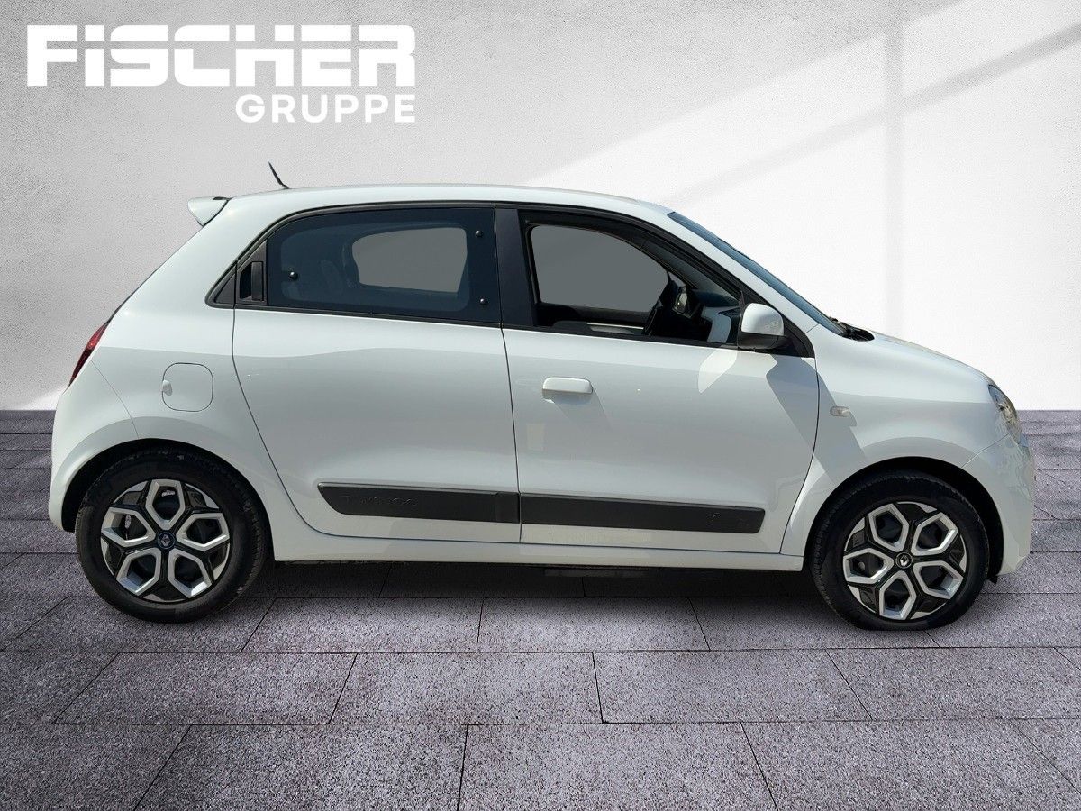 Fahrzeugabbildung Renault Twingo E-TECH ZEN Klima