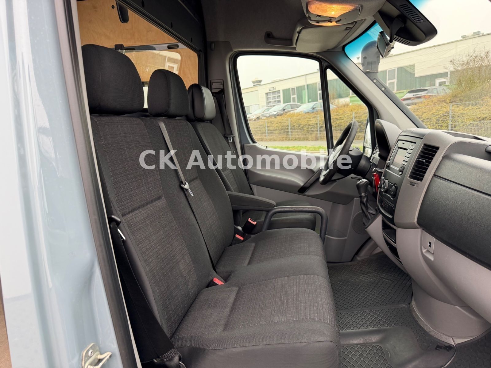 Fahrzeugabbildung Mercedes-Benz Sprinter II Kasten 316 CDI Autom./Navi/Bi-Xenon