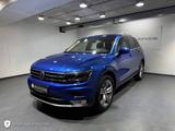 Volkswagen Tiguan 2.0 TSI Highline 4Motion *CarPlay*Pano* - mit Benzin-Antrieb: Blau, Alcantara, Dachreling