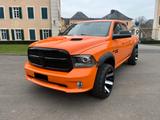 Dodge RAM 1500 CREW CAB 5.7 V8 HEMI/NAVI/KAMERA/VOLL.. - Dodge RAM Gebrauchtwagen in Frankfurt