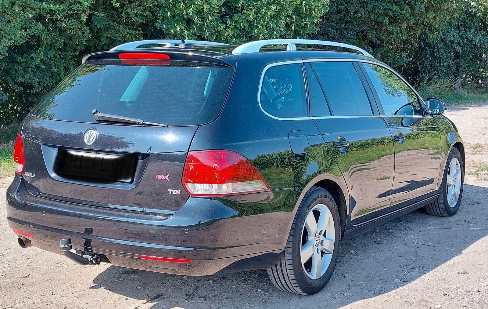 Volkswagen Golf 2012 — engine 105 HP (77kW)