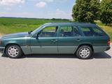 Mercedes-Benz Mercedes Benz  S124 300e  24 v m104 T Modell - Mercedes-Benz 300: 300e 24