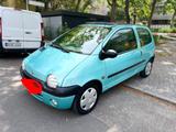 Renault RENAULT TWINGO 01/26 TÜV + Panoramadach - Renault Twingo aus 1999
