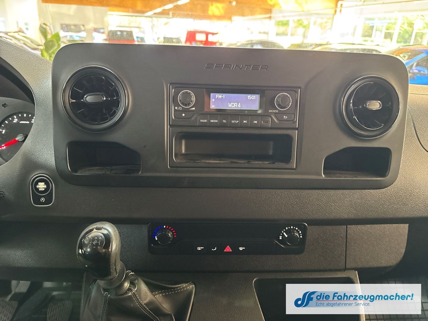 Fahrzeugabbildung Mercedes-Benz Sprinter III Kasten FWD 211 CDI L2 DAB Tel.-Vorb