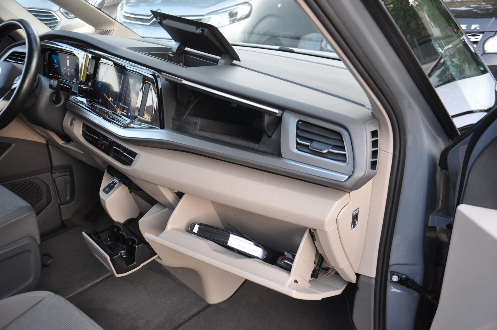 Volkswagen T7 Multivan Edition Lang 2.0 TSI MATRIX-AHK-NAV