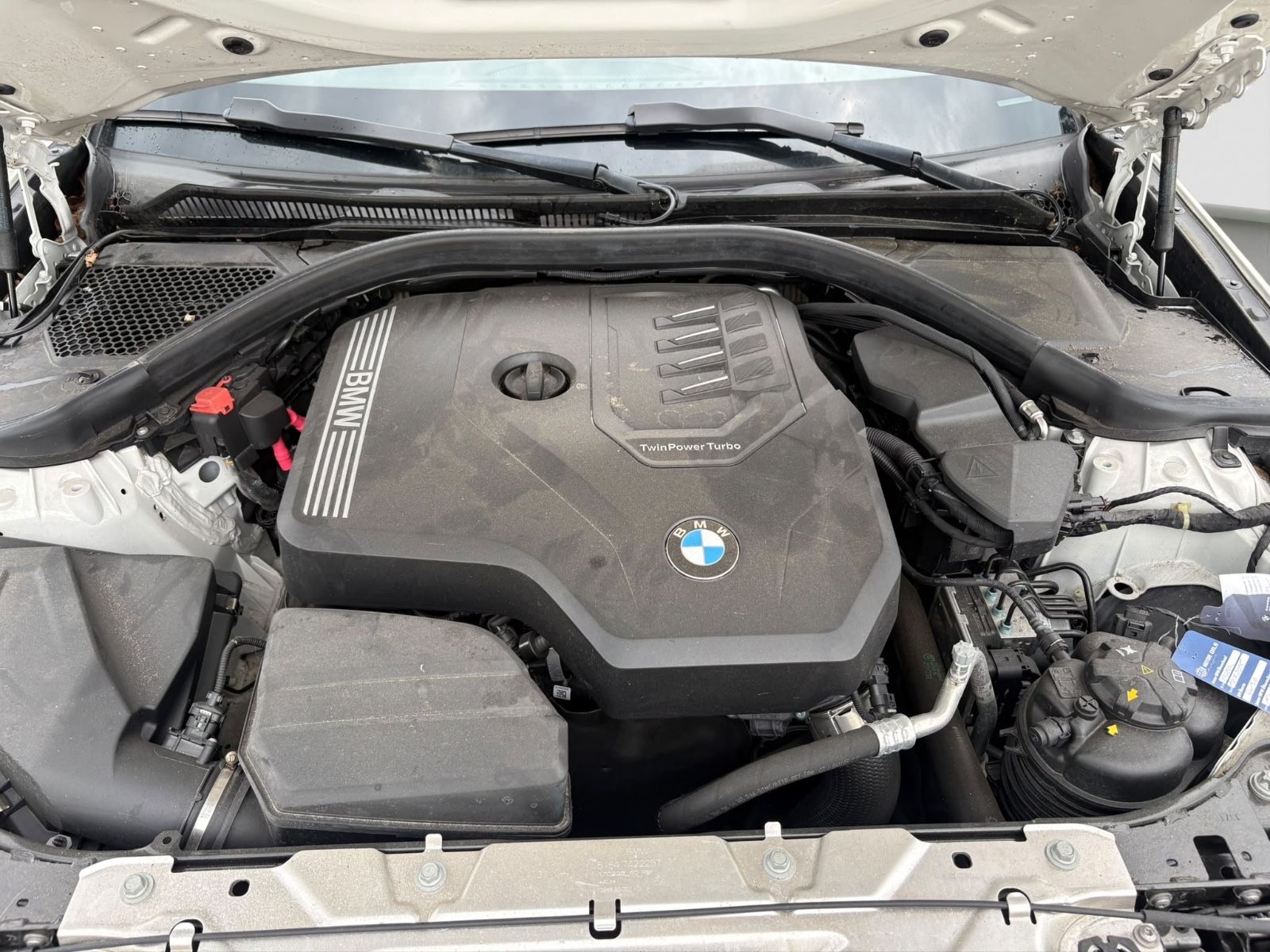 BMW 318 i Touring M Sport/Automatik/unfallfrei/ foto 19