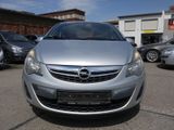 Opel Corsa D Active/5-Türig/Tempomat - Opel Corsa: Türig
