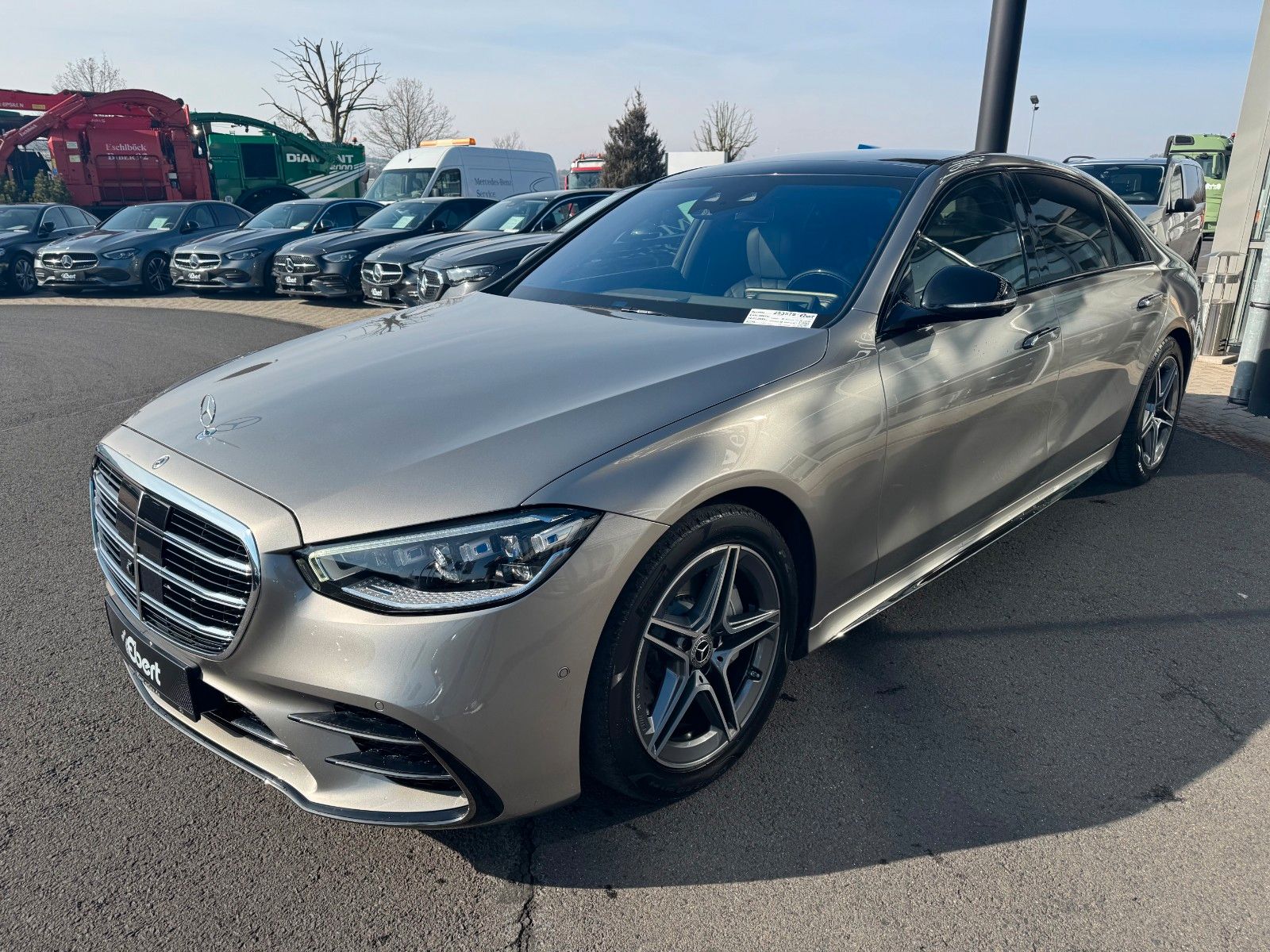 Fahrzeugabbildung Mercedes-Benz S 450 4M L AMG+Pano+3D+Digital+Burm+HUD+TV+AirM