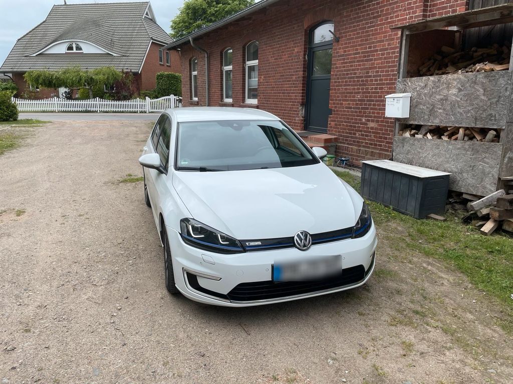 Image of Volkswagen Golf