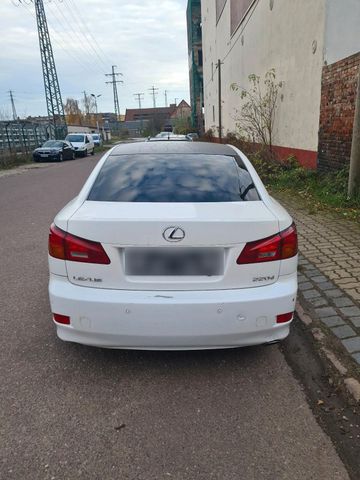 Другие Lexus IS 220d