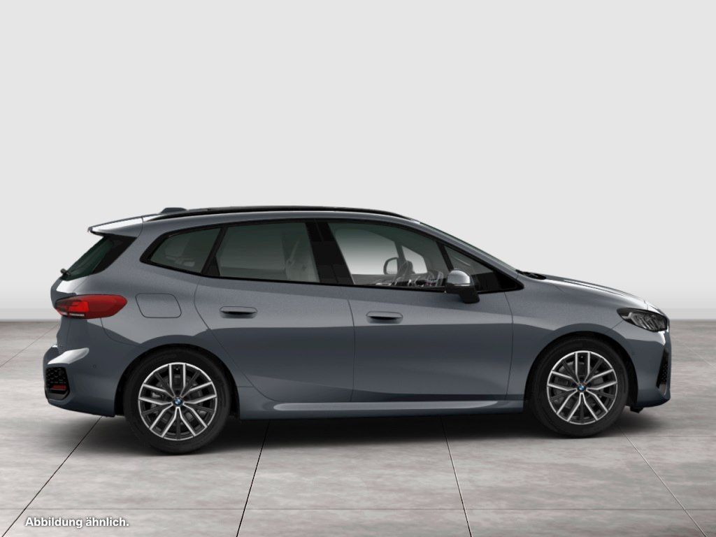 BMW 218 Active Tourer - Bild 8