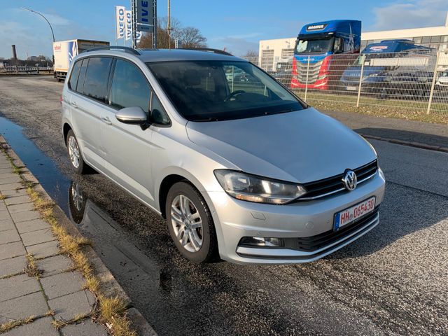 Volkswagen Touran 2.0 TDI-DSG-7 Sitze-NAVI-150PS-Tempo-PDC