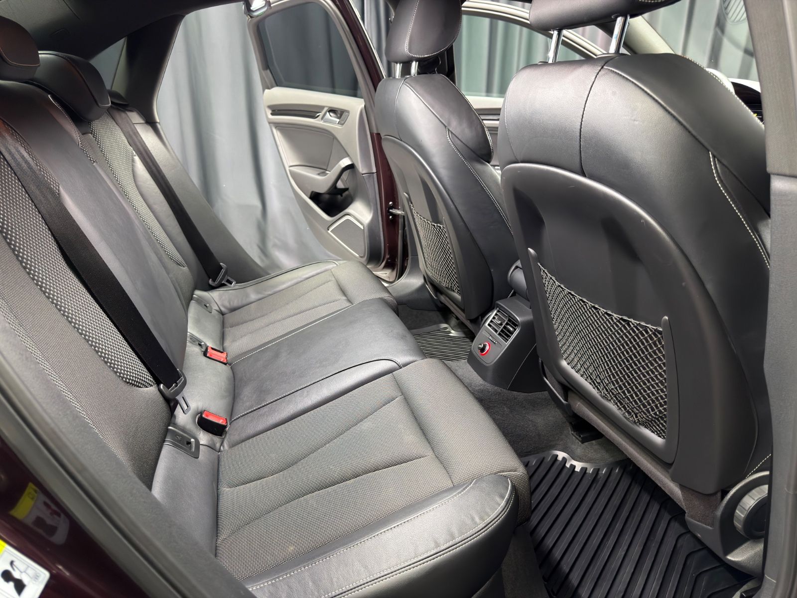 Fahrzeugabbildung Audi Audi A3 Limousine 2.0 TDI|3xS-LINE|B&O|S-TRONIC