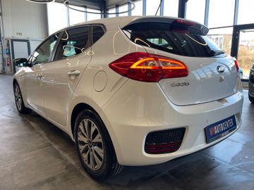 Kia Cee'd *1.HAND*NAVI*TEMPO*KAMERA*LKHZ*