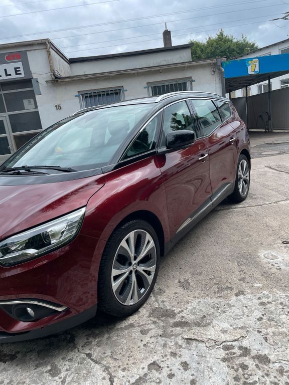Image of Renault Grand Scenic