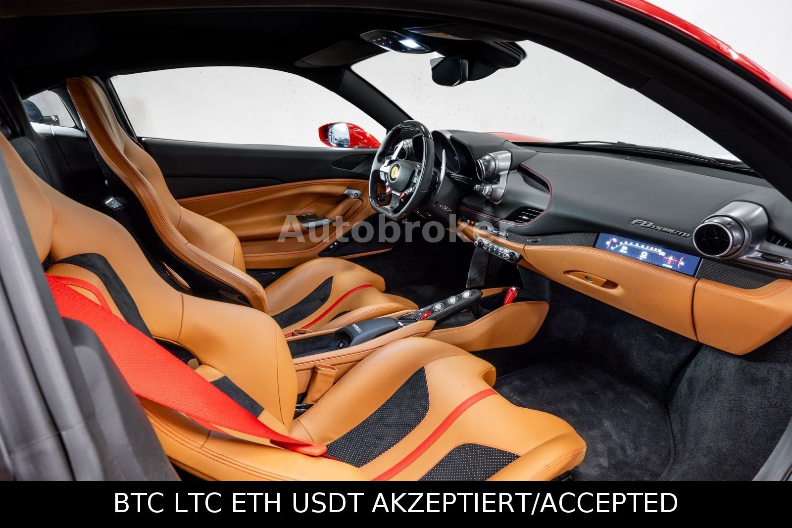 Ferrari F8 – pogled 30