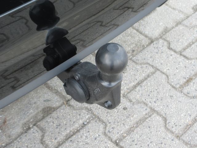 Touran 1.5 TSI DSG Goal 7-SITZER/AHK/MATRIX/NAVI