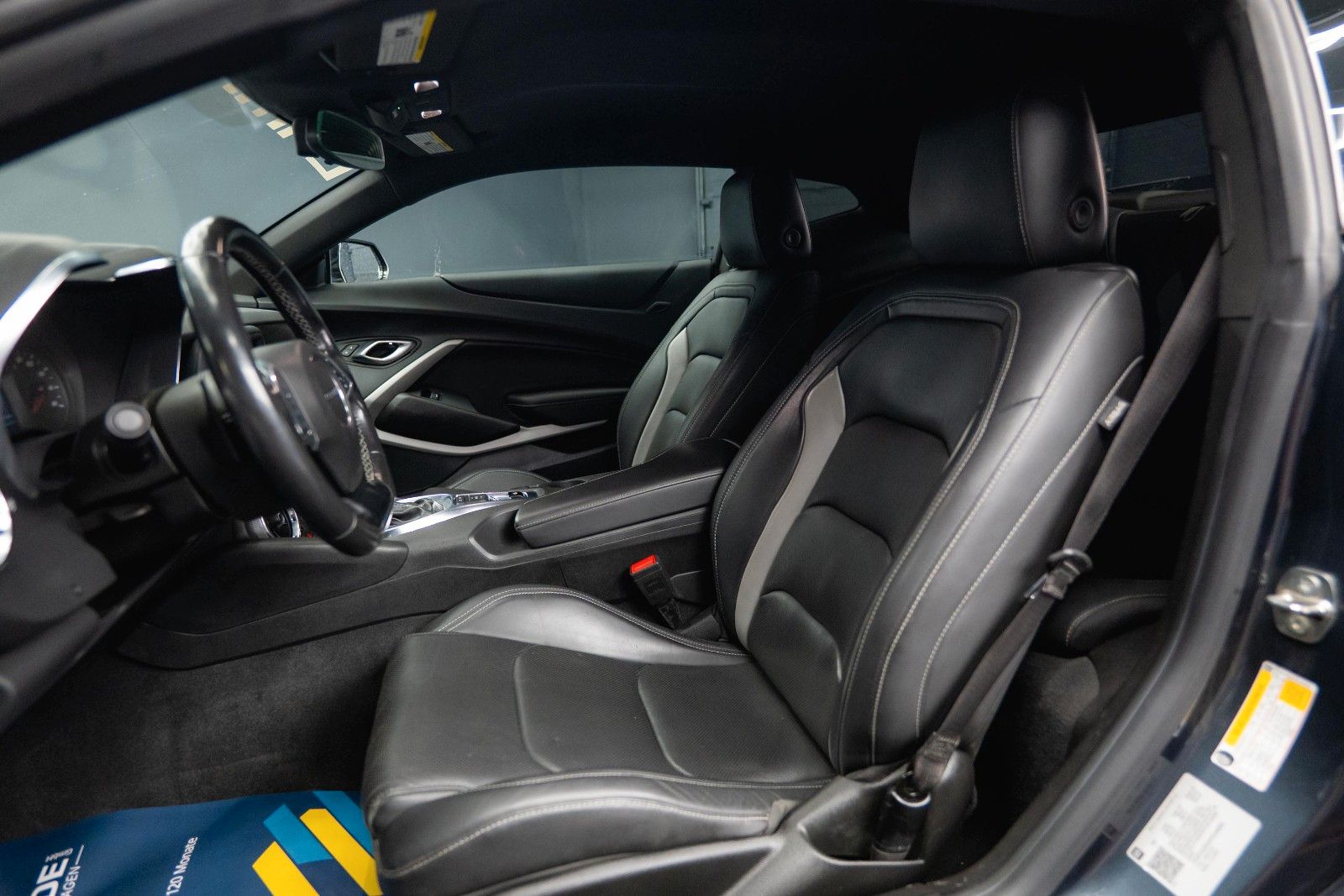 Fahrzeugabbildung Chevrolet Camaro 2.0 Turbo Coupe ZL1 Package *CarPlay*LED*