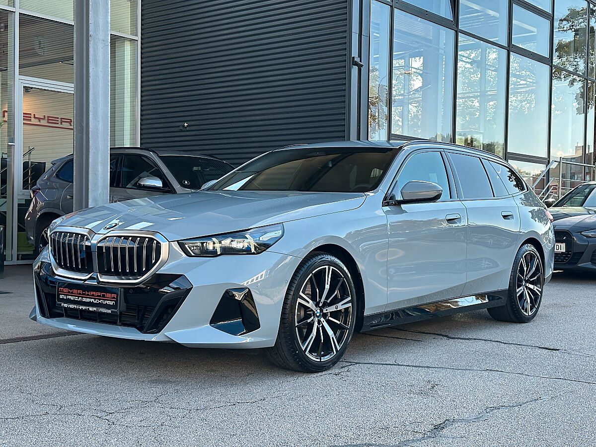BMW 520d Touring xDrive M-Paket Aut. / AHK / Harm... imagem 2