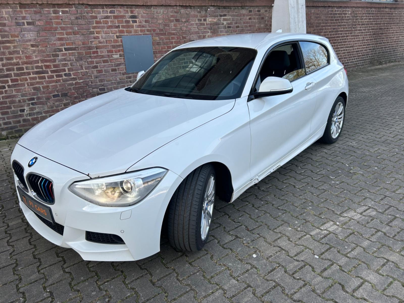 BMW 120 1 Limousine . 120 d**M-Paket**Navi**