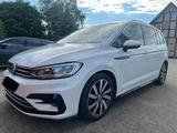 Volkswagen Touran Highline*7Sitze*LED*R-Line - gebrauchte VW Kleinbus