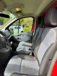 Opel Vivaro - 6