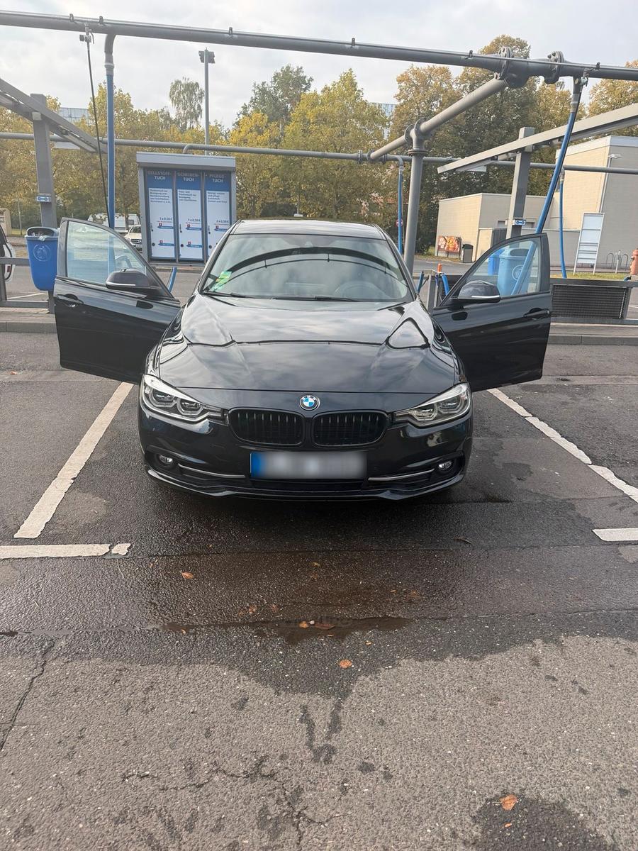 BMW 320