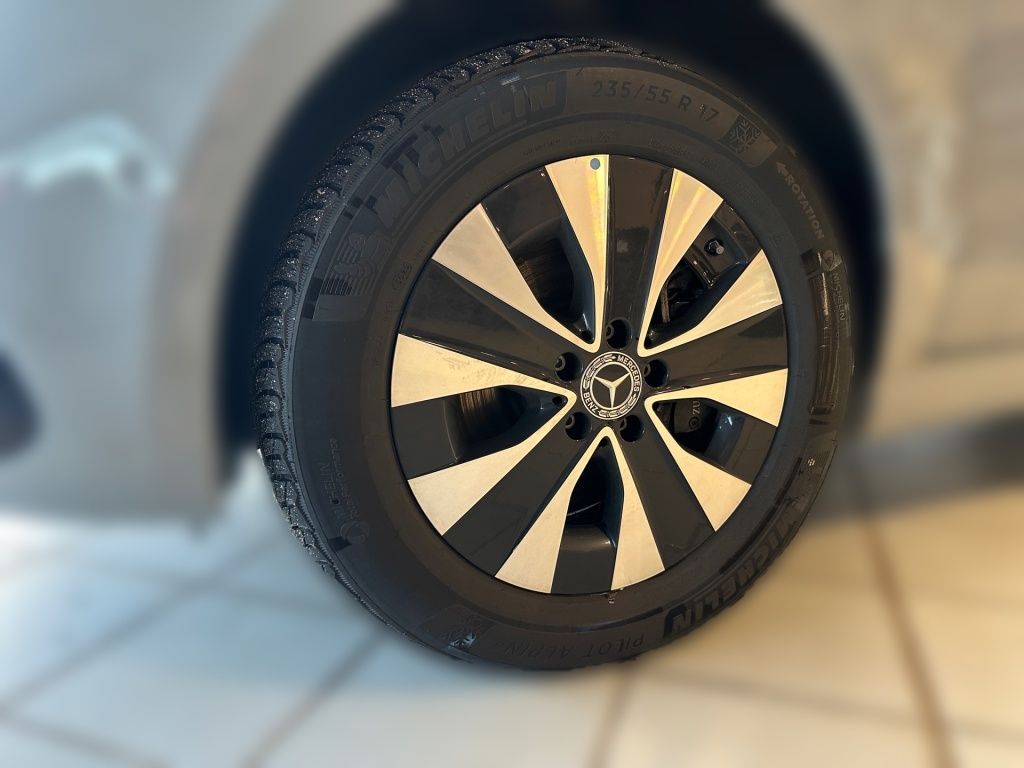 Fahrzeugabbildung Mercedes-Benz V 300 d STYLE Extralang ACC AUT Akustikglas Kam.