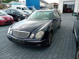 Mercedes-Benz E 220 kein TÜV, Bevorzugt an Export-Händler - gebrauchte Mercedes-Benz E 220 aus dem Jahr 2005