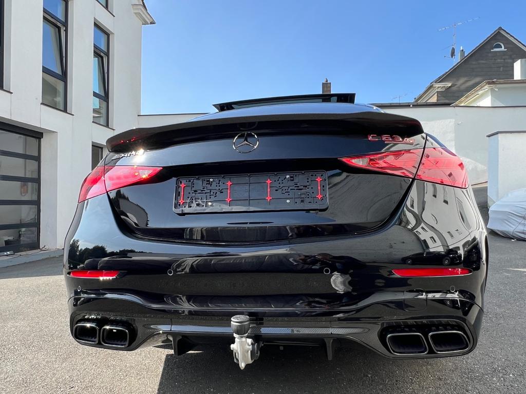 Mercedes-Benz C 63 AMG