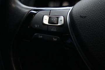 Volkswagen Tiguan - 12