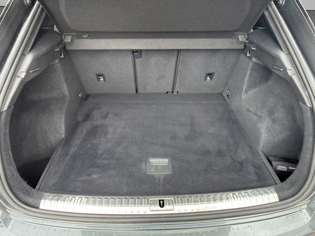 Audi Q3 45 TFSI quattro S-Line *MATRIX*ACC*NAVI*KAMER, миниатюра 16