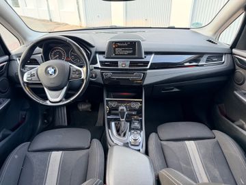 BMW 218 - 9