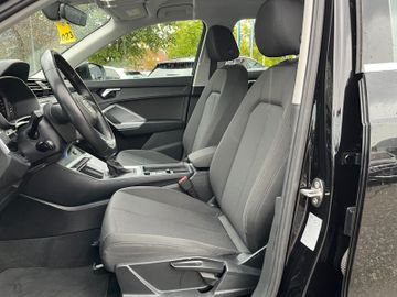 Audi Q3 - 11