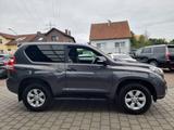 Toyota Land Cruiser 3.0 Keyless SHZ Schalter AHK 3Türig - gebrauchte Toyota Land Cruiser aus dem Jahr 2014