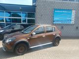 Dacia Sandero Stepway II Klima  Teilleder ZV. - Dacia Sandero aus 2012: Stepway