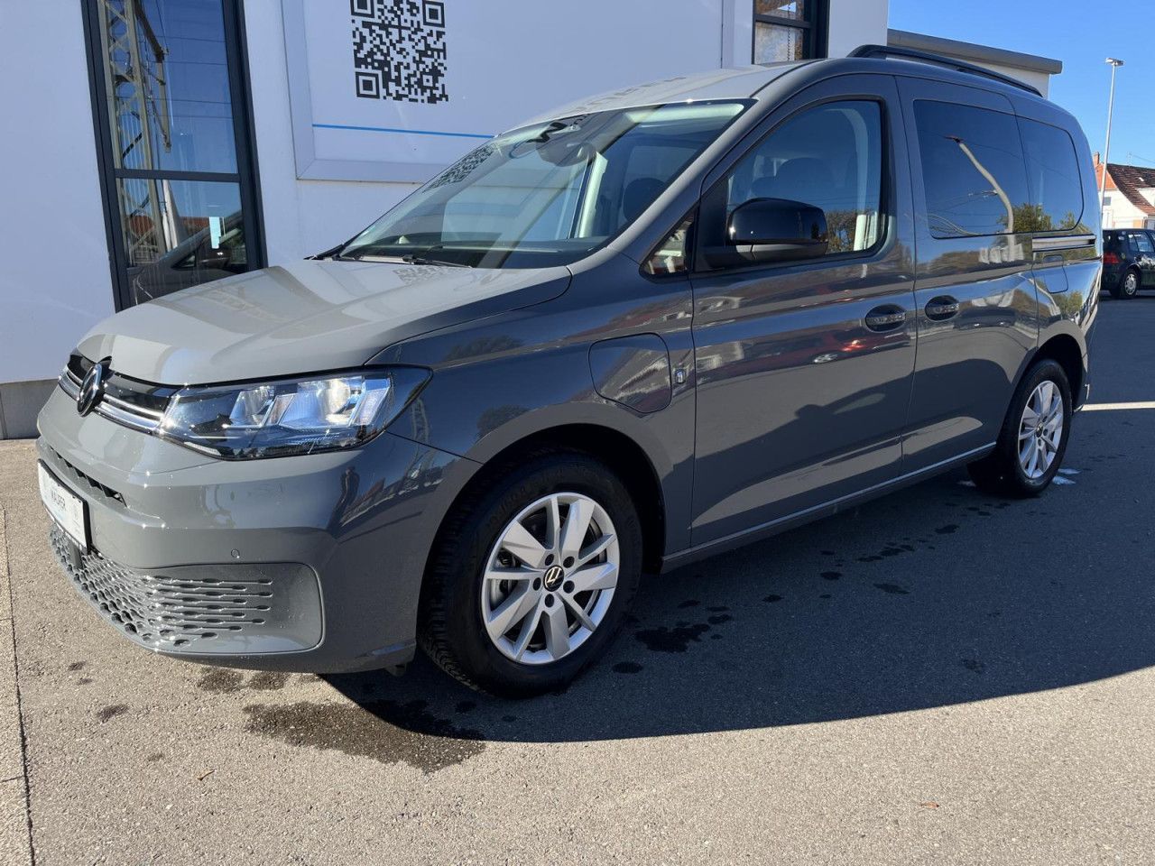 Volkswagen Caddy Life eHybrid 1,5 TSI DSG Kamera ACC Navi imagem 2
