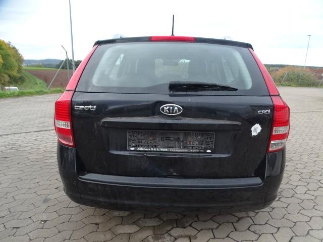 Kia cee'd 2011 — photo 5