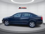 Skoda Octavia 1.6 MPI Ambiente Sitzheizung Klimatronik - Skoda Octavia: Mpi
