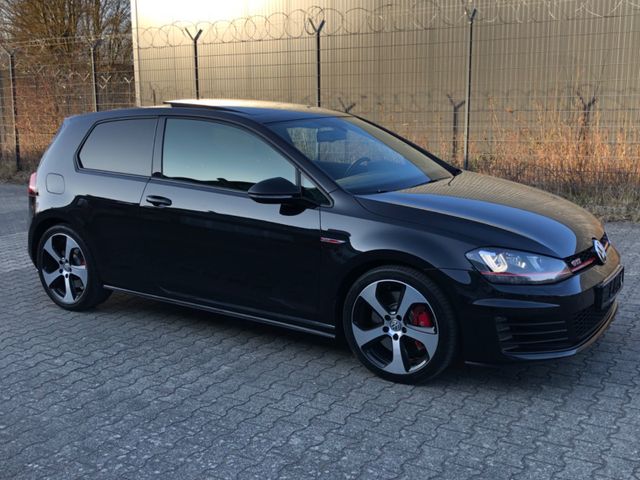 Volkswagen Golf VII Lim. GTI Performance BMT+ Panoramadach