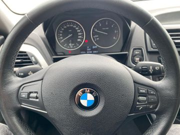 Bild 12 BMW 116 1 Lim. 5-trg. 116d*SHZ*KLIMAAUTO*PDC*EXPORT*TÜV