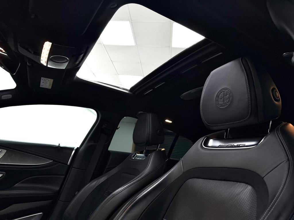 Mercedes-Benz AMG GT S