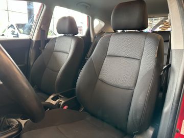 MYAUTOCENTER – Gebraucht- und Jahreswagen mit Werkstattservice in Pfaffenhofen Hyundai i30 *Scheckheft*Klimaanlage*TÜV-NEU*