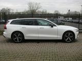 Volvo V60 T6 AWD Ultra Dark*Business-Paket*360Grad*B+W - Volvo Gebrauchtwagen in Essen
