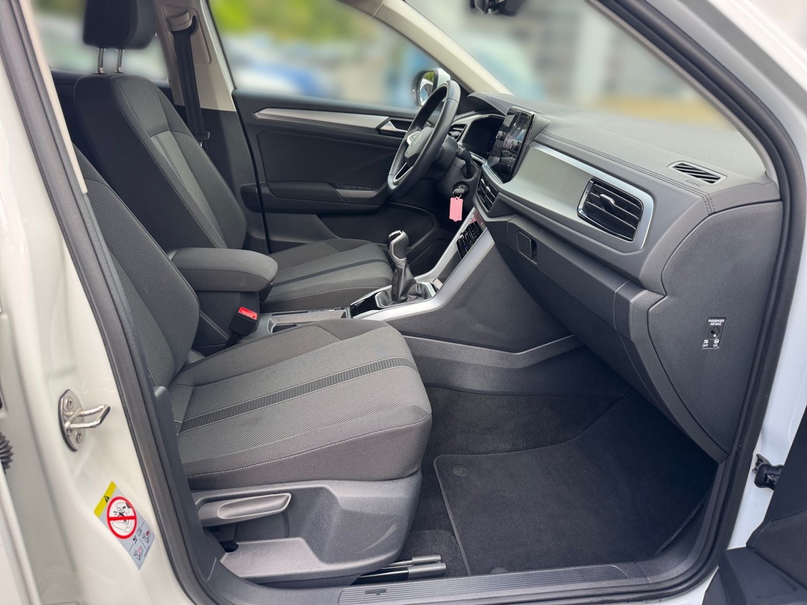 Volkswagen T-Roc - Bild 12