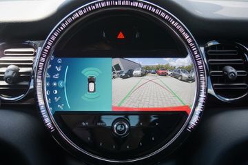 MINI Cooper SE - 12