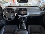 Toyota Land Cruiser 2.8 D-4D Executive Glasdach 360 R19 - Toyota Land Cruiser in Gelsenkirchen
