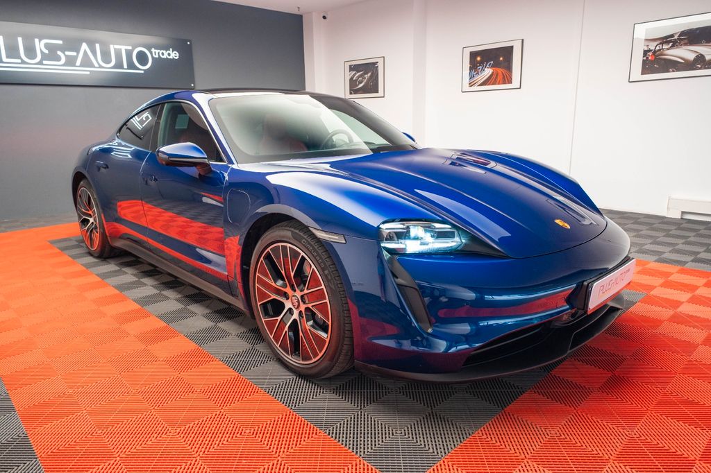 Porsche Taycan