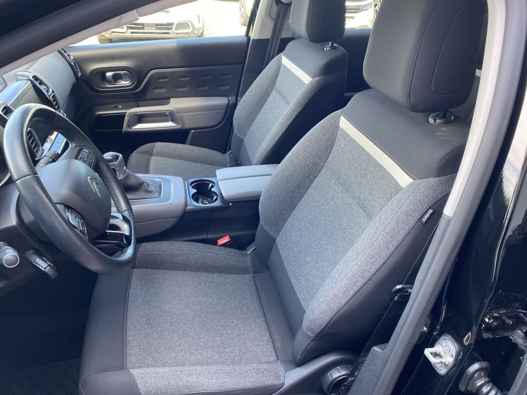 Fahrzeugabbildung Citroën C5 Aircross PT 130 S&S FEEL *Sitzh.*Navi*Cam*
